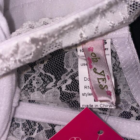 White Lace Corset with Beads and Sequins - Picture 5 of 5